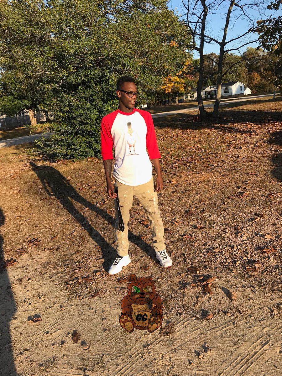LKI295THREADS's tweet photo. SHOP &amp; ROCK WITH US ‼️🐻 Something bout that Red “SchoolBoy Gerald” Raglan Tee 🔥🔥 Big 🆙 @jalante13 Sporting that @GrizzyGangClo #HighlyEducatedWhileMedicated 
#NCAT #NCCU #FayState #JCSU #WSSU #GGC https://t.co/mTaZXhxQtb