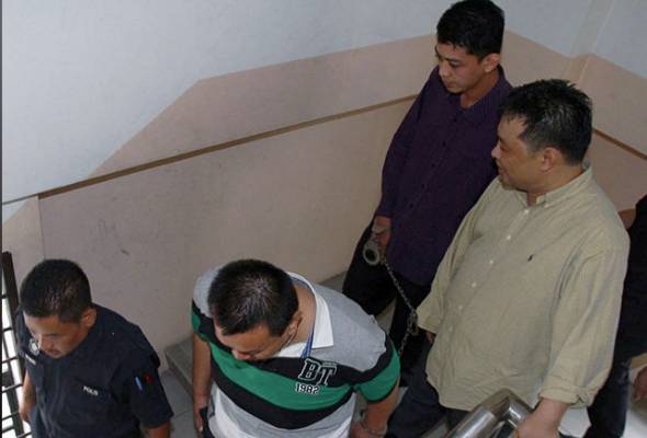 501Awani's tweet photo. #AWANInews #AWANIpagi Tunku Nick Tazudin bukan kerabat diraja Johor https://t.co/31uW11E2rf https://t.co/GuznYjt4rH