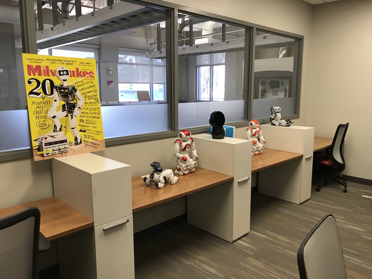 The Bots are back in town! #RockChalk! <a href="/outofthebox1/">Dr Andrew B Williams</a> <a href="/KUnews/">KU News Service</a> <a href="/ihawke1971/">IHAWKe</a>