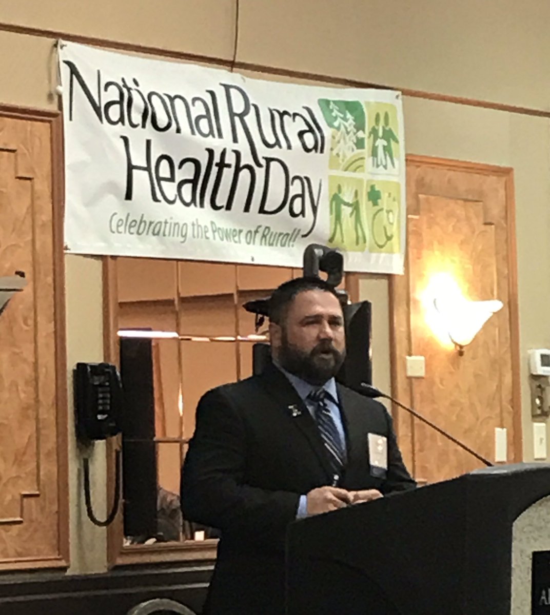 Listening to Chris Marchand promoting @ProjectECHO @ECHONevada on National Rural Health Day at the Nevada Rural Health Summit! #OurRural