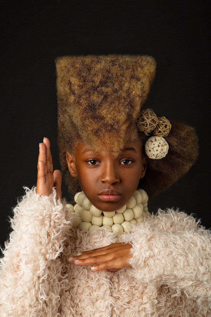 common's tweet photo. Baroque-Inspired Portraits Celebrate the Beauty of Black Girls’ Natural Hair: https://t.co/njEPsCyoYq https://t.co/GkbcxIRNov