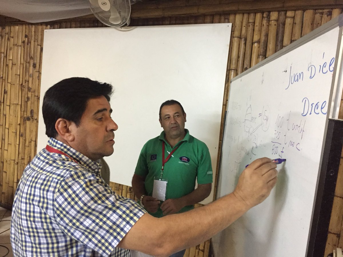FEDAPAL's tweet image. Culminando cuarta jornada en el curso #AuditorLider #RSPO con trabajo de grupos @FEDAPAL @aexpalmaec @proforest @RSPOtweets @AgriculturaEc @ANCUPAEC