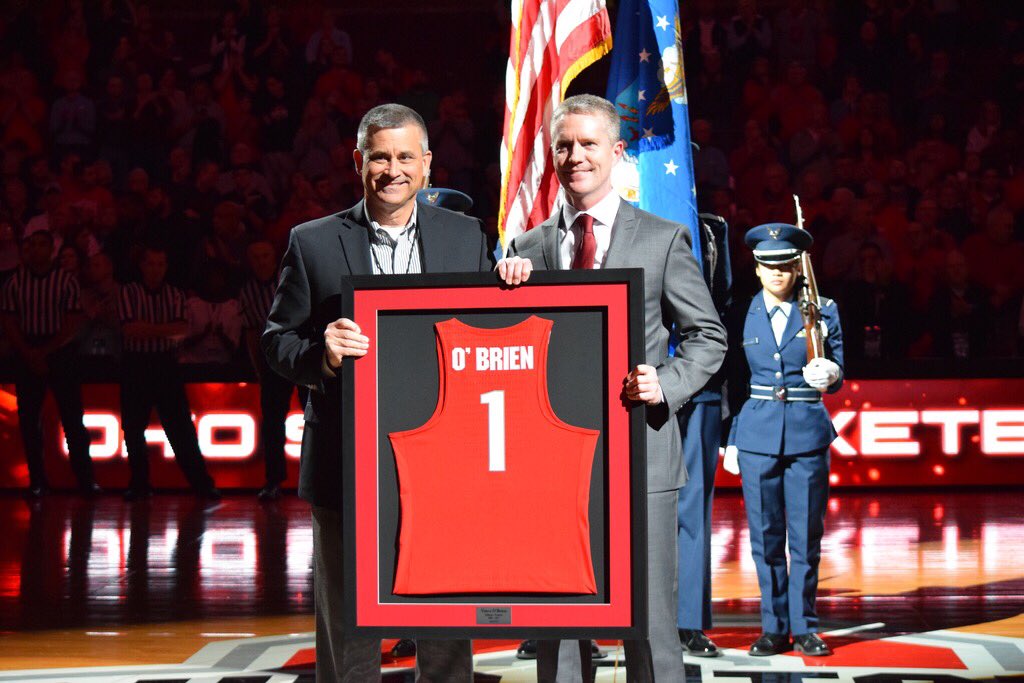 OSU_AD's tweet image. Congrats and good luck to Vince O’Brien on his new position with OSU Sports Medicine! 
24+ years @OhioStAthletics trainer ... 18 with @OhioStateHoops 
THANKS VINNIE! #GoBucks
