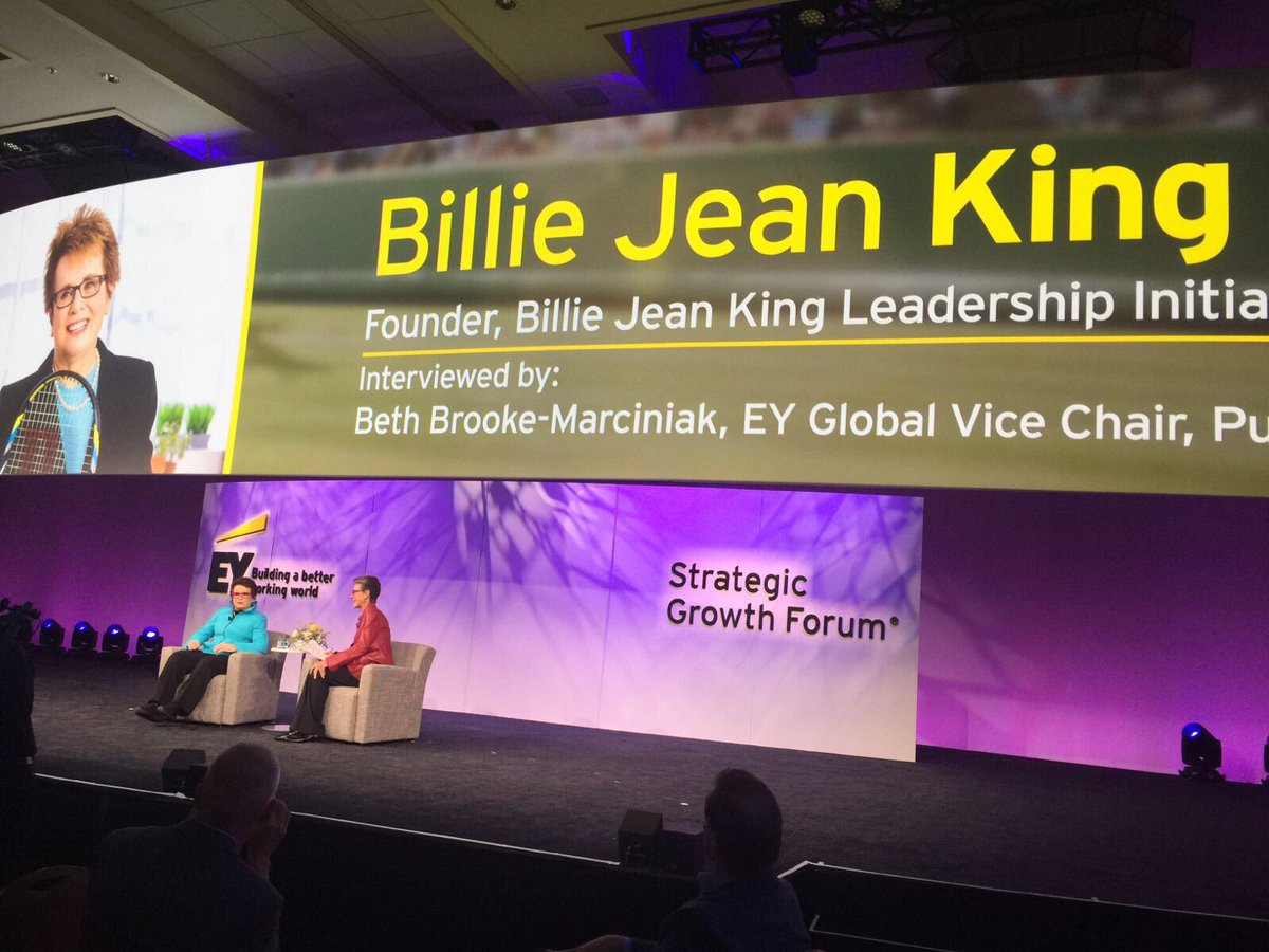 One of the great things <a href="/BillieJeanKing/">Billie Jean King</a> shared with us at @EY_Growth was when <a href="/BethBrooke_EY/">Beth Brooke</a> asked her what made her great: TOTAL commitment ! #whatawoman #SGFUS
