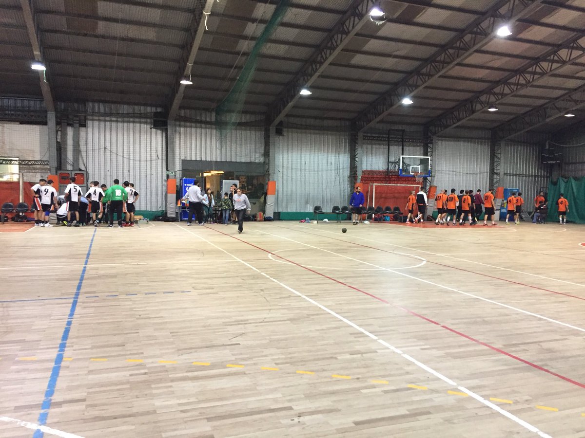 asabaloficial's tweet photo. #PlayOffASABAL Mayores Varones ENTRETIEMPO @PSHandball 14 - 12 @HandballNorteMD https://t.co/OxyVWjYn7C