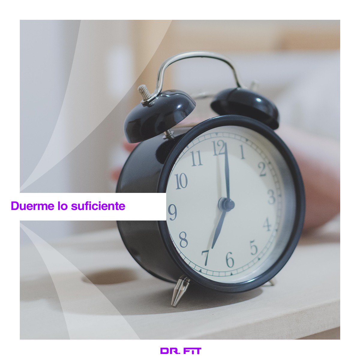 IamDrFitPanama's tweet photo. Conoce a algunos beneficios de dormir:
📍Fortalece el sistema inmunológico.
📍Te ayuda a perder peso.
📍Provee de energía tu cuerpo. #Vida360 https://t.co/UpytH0Oe4v