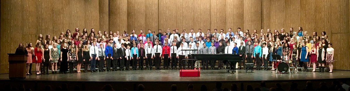 JCSD_Showzam's tweet photo. Opus Honor Choir 2017!  7th/8th grade men and women’s and 9th Grade mixed choirs were all amazing!  Thank you Ms O’Leary, Ms Grimm and Mr Edgeton, your hours and hours of work sure paid off! #Opus2017 https://t.co/iqi2MbVvsD