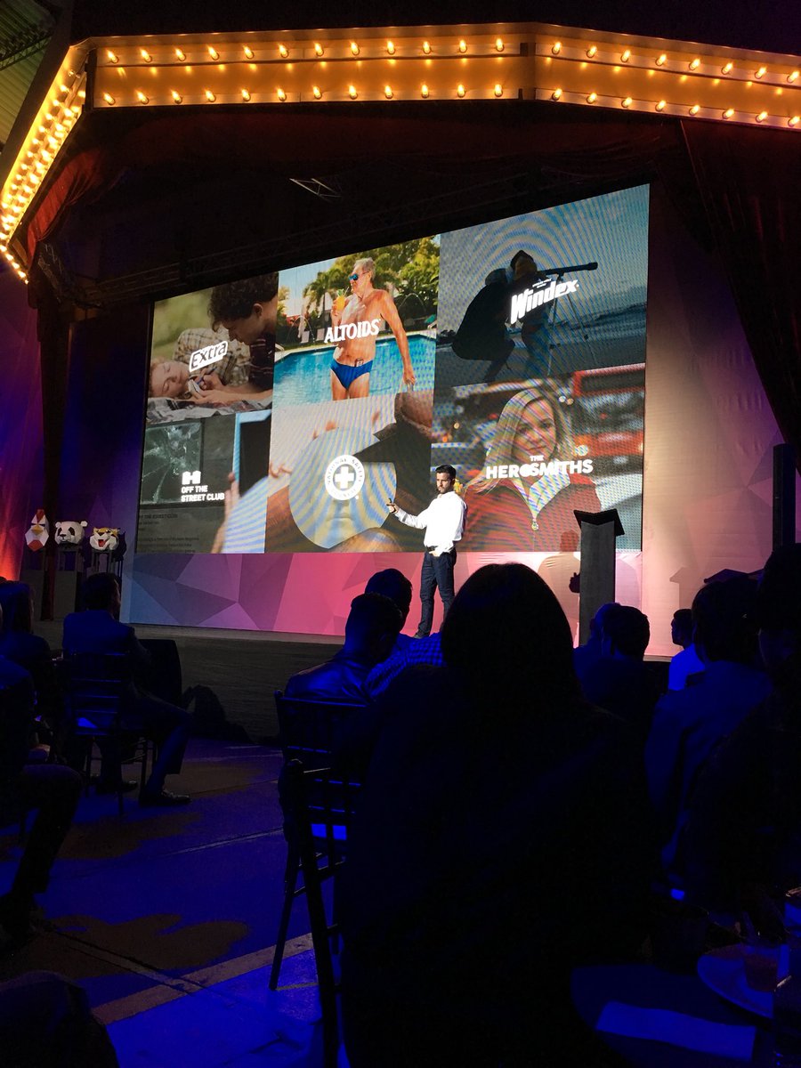 sergioa21's tweet photo. Great work and great speech @andiordonez #MupiJCDecauxAwards #EnergyBBDO https://t.co/DTPZCJ7Y1o