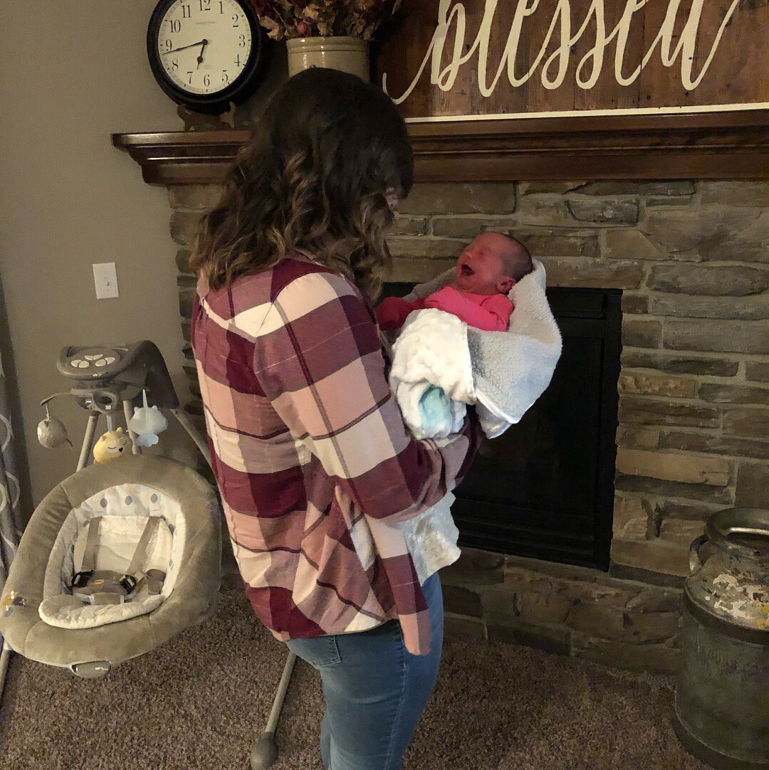 kale_becker32's tweet photo. Aleigha Lynn 🎀💗 I have a NIECE 😍 I love you already sweetie!! https://t.co/HZ39yud92t
