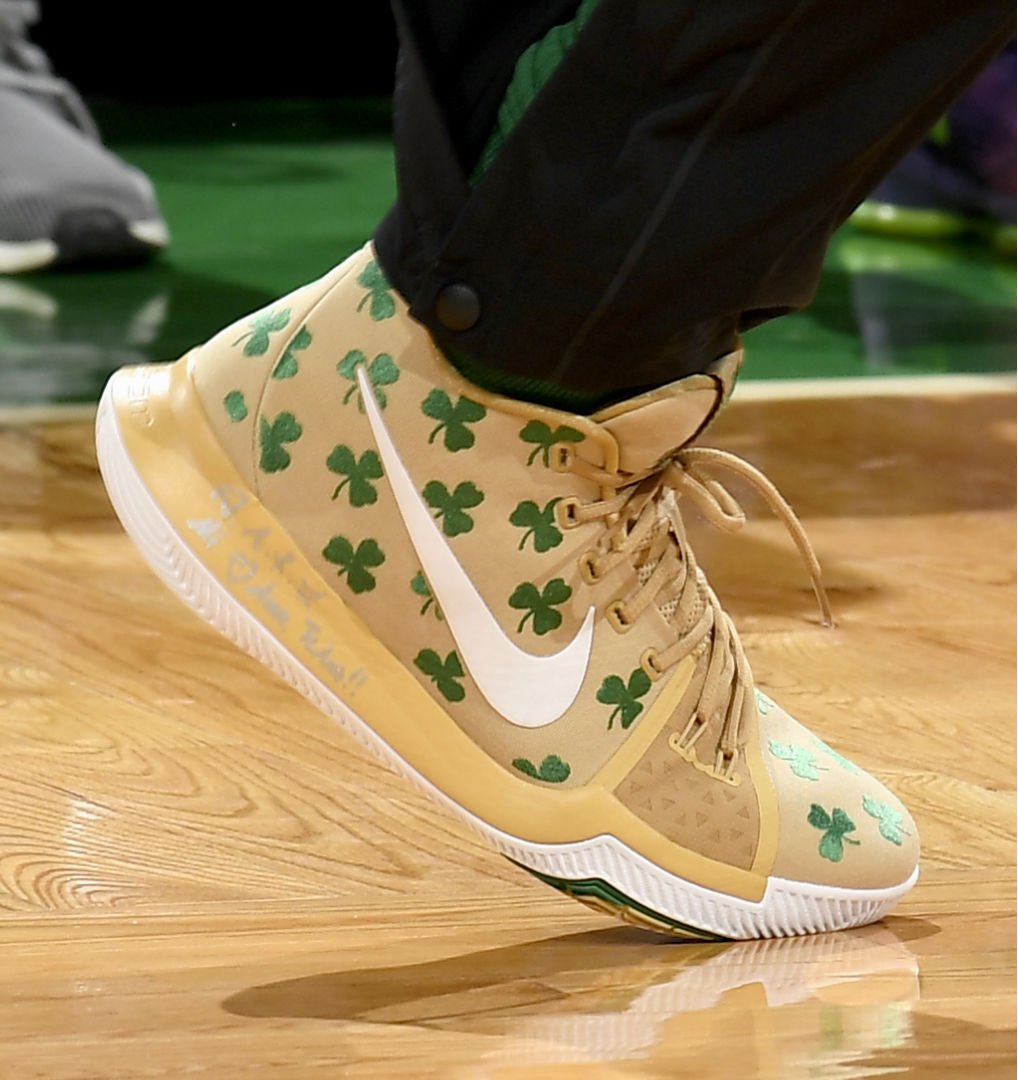 kyrie 3 luck shoes