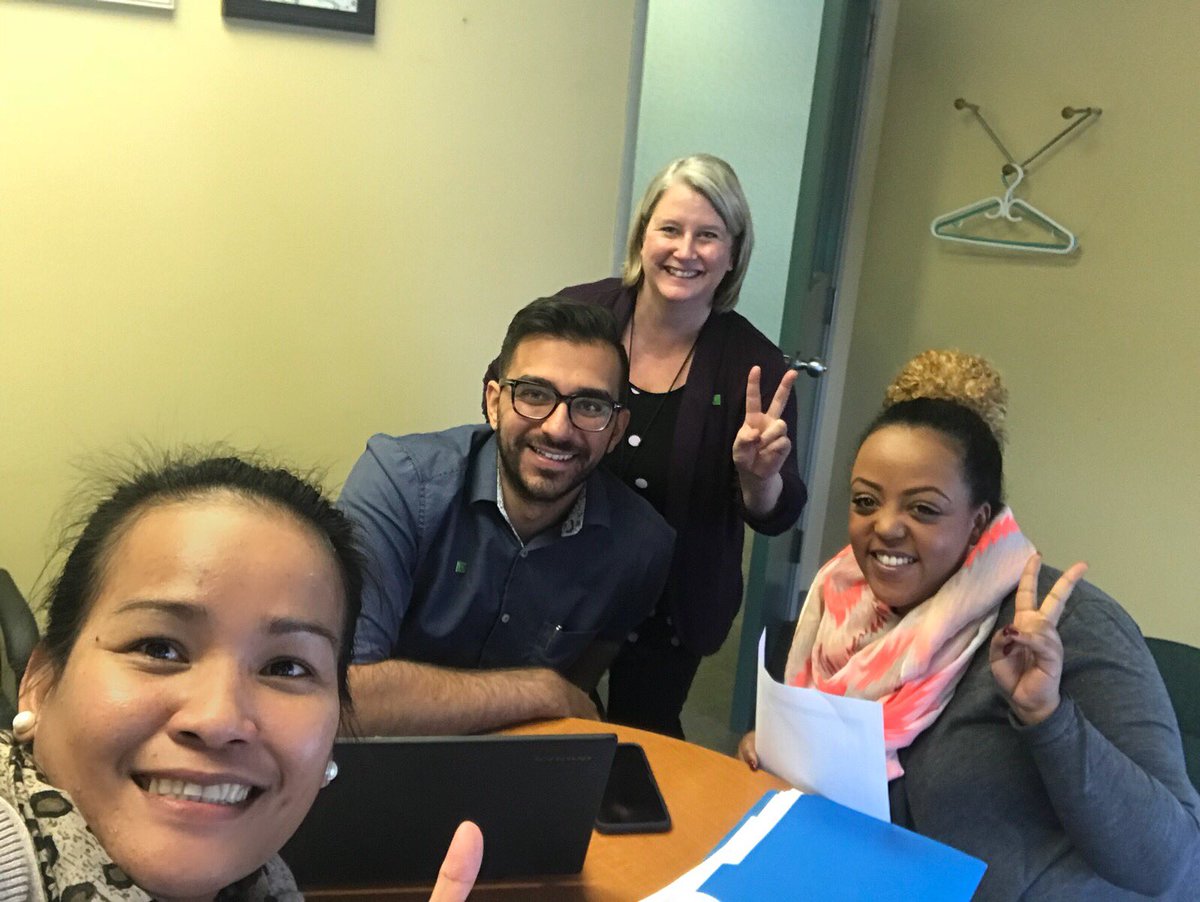 Group coaching with @ahmed_TDBank d’great! We are so greatful to have u as our coach! Good vibes @ our br 2day 4 our big winwin👏🏻👏🏻👏🏻! Proud Br Manager + Great Team = Awesome Branch👍👌congratulations to my team today.. <a href="/CherylZabloc/">Cheryl Zablotski</a> @AbbasPanju_TD @Lcolangelo_TD