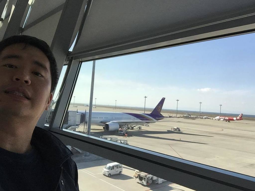 onodamasashi's tweet photo. セントレアからバンコクへ。今回は家族旅行。自分はエコノミーで両親はビジネス。もちろんマイル手配。
自分ができる最大限の親孝行
#tg645 #セントレア #タイ航空 #タイ旅行 https://t.co/a3zwSz2kHU https://t.co/7RnaPsITOM