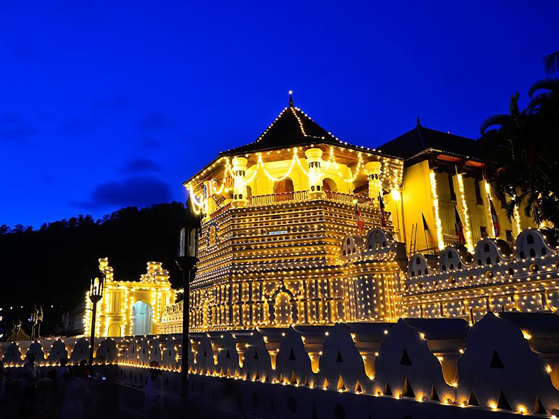 sri_truly's tweet photo. Join with us as we explore a rich colonial heritage in Kandy @walkerstoursltd
#WalkersTours
#SriLankaCulutralTours

[https://t.co/QFIrD6R13S] https://t.co/ZBOvISyqLJ