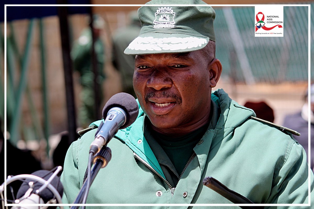 naclesotho's tweet image. Maseru Correctional Facility Outreach activity in the build-up to World AIDS Day which will be commemorated on 1 December 2017 under the theme: The Right to Health for All, Leaving No One Behind. #righttohealth #myhealthmyright #wad2017 #naclesotho