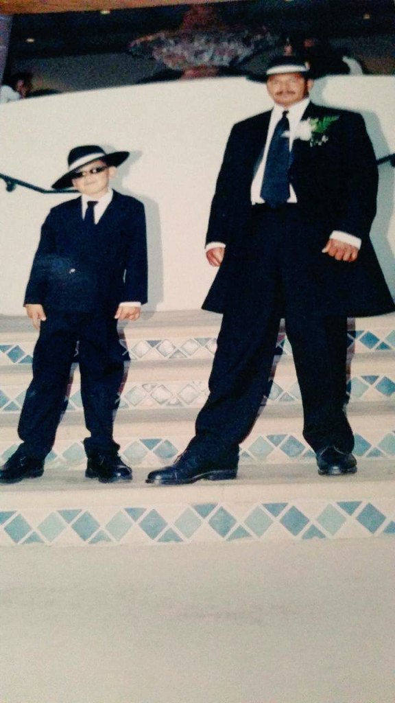 jakethasnake661's tweet photo. Me dad sent me this today
#tbt #trippleOG https://t.co/5nmBsLM62W