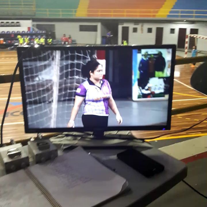 PromoFut's tweet image. Gol de Hellen Barrantes. Gol de la #UNA. 5 x 2 aumenta el marcador el equipo universitario bit.ly/2A5VaM9