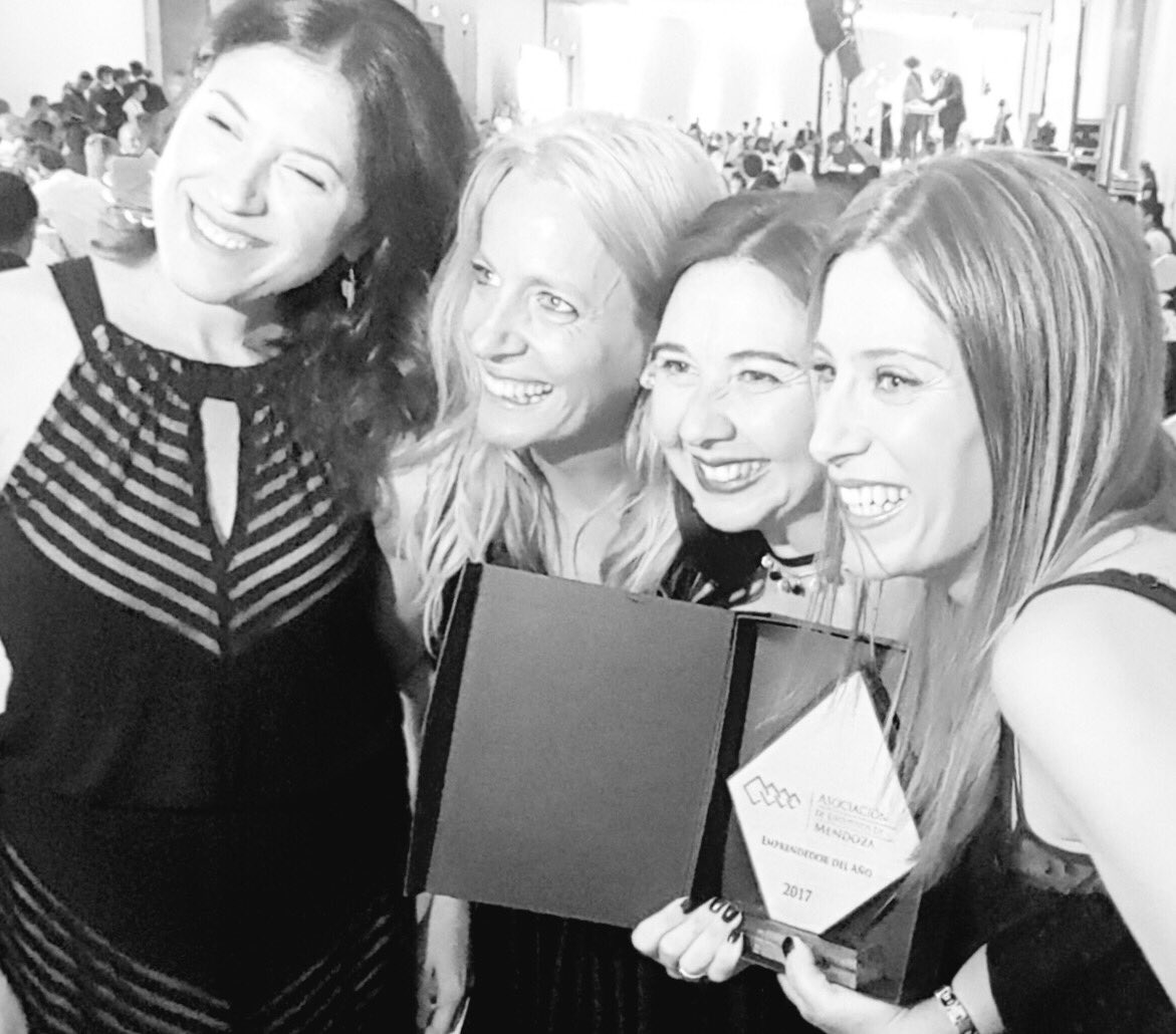 Ganamos! #EmprendedorDelAño Gracias AEM! <a href="/ConBocaFestival/">ConBoca Festival</a>