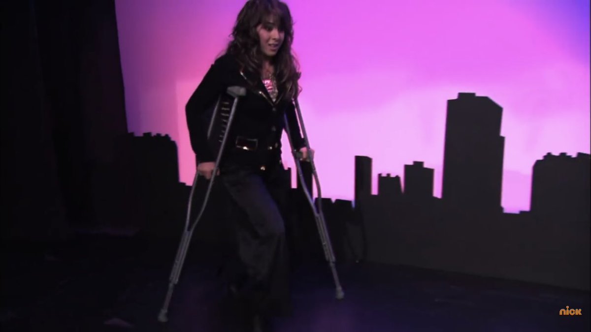 remadlibs's tweet image. don’t call yourself a fan of musical theatre if you don’t know what musical this is