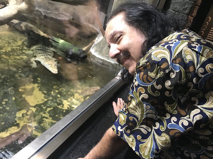 I&rsquo;m loving #Australia Me with a #Crocodile today https://t.co/POYmJqRHcD<a href="/tag/australia"class="tags">#Australia</a><a href="/tag/crocodile"class="tags">#Crocodile</a>