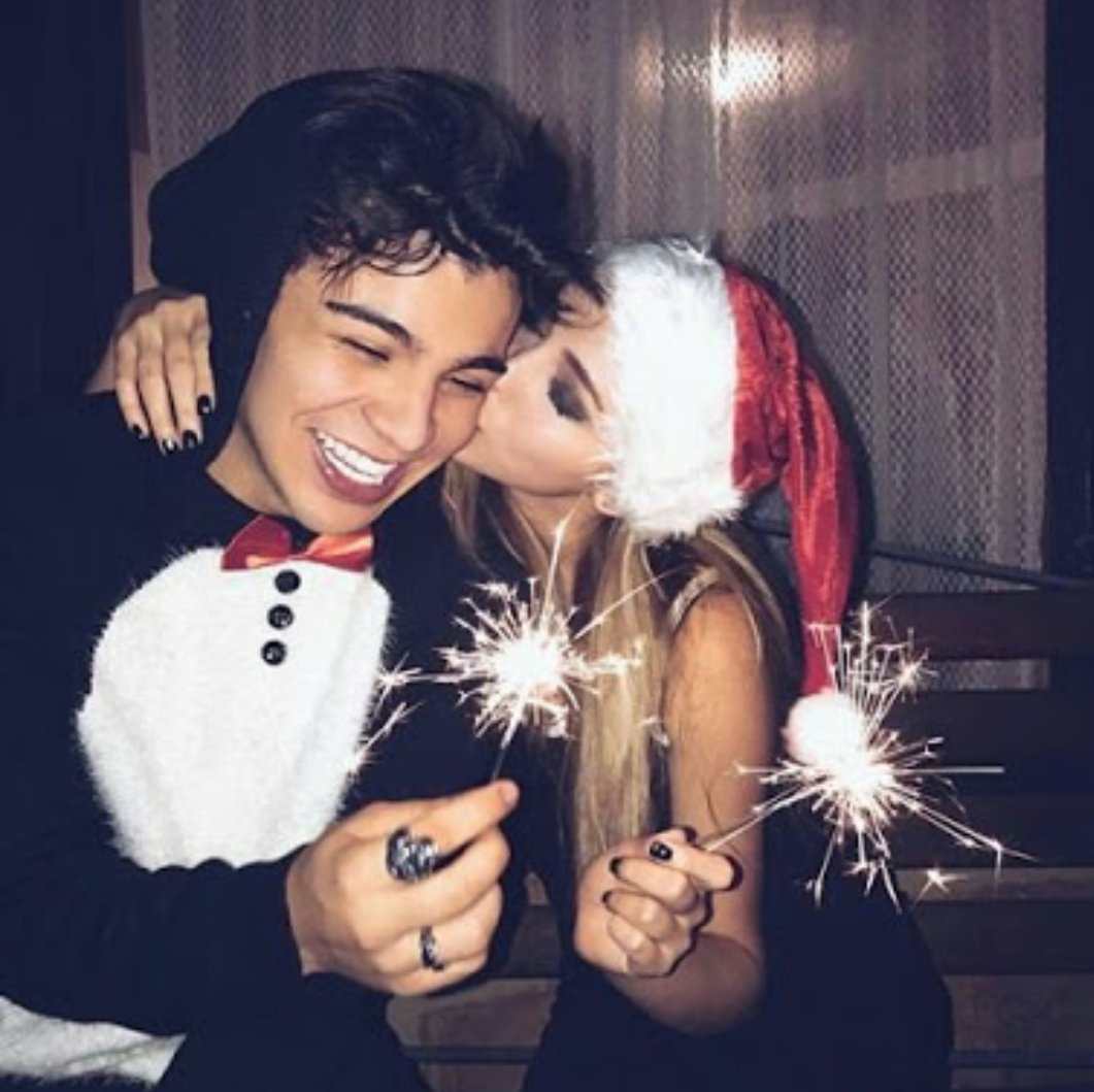 VillalobosLuCar's tweet photo. Pase lo que pase siempre te apoyare incondicionalmente, soy tu PDC y tu mi Sebastián Villalobos... Pero creeme, aun tengo la esperanza de que vuelvan los viejos tiempos de #Danistian, nadie los igualara ni superara, Chau. 💙 @villalobossebas https://t.co/diOrkedApF
