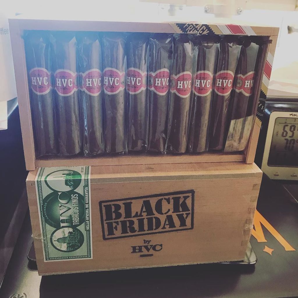 FTB_Anthony's tweet photo. If you haven’t you need to! @hvccigars Black Friday is straight 🔥this year! #botlazchapter #botltxchapter #cigars #cigarians #fofcrew #flavorcountry https://t.co/It08a2OcqC https://t.co/yDFczyzdYF
