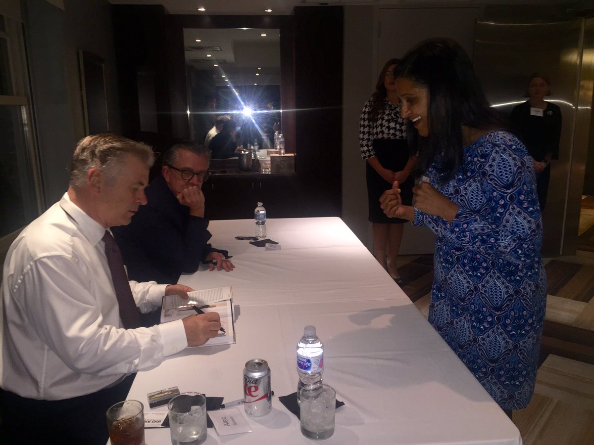 apudave's tweet image. TBT to the one time, a couple hours ago, when I told @ABFalecbaldwin &amp;amp; @KBAndersen a joke, and one of us laughed. Great discussion tonight by @AlecBaldwin,unbound with @STCL_Houston.