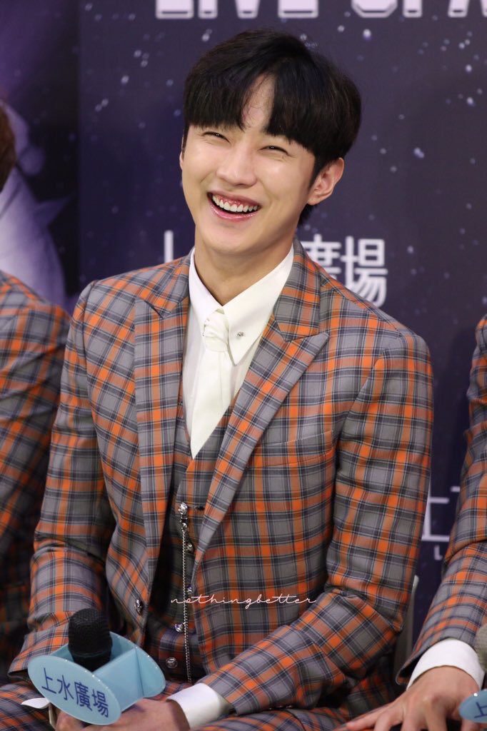 CLOSE (@nothingbetterjy) on Twitter photo 