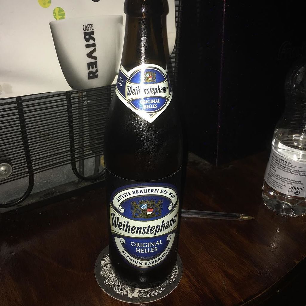 boxxbeidl's tweet photo. A little taste of home .
#Probierbier #BeerToTry #beer #bier #beerstagram #instabeer https://t.co/UJYAbBPDuH https://t.co/SUR8iT8Exc