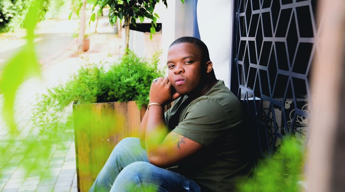 ThamsanqaMatho2's tweet photo. Do what you can and let God do the rest..
To vote sms Thami to 33575
📷 cred: @platinum_productionssa
#teamthami
#colgatesmile
#statushustle https://t.co/HWi0TsMfPP