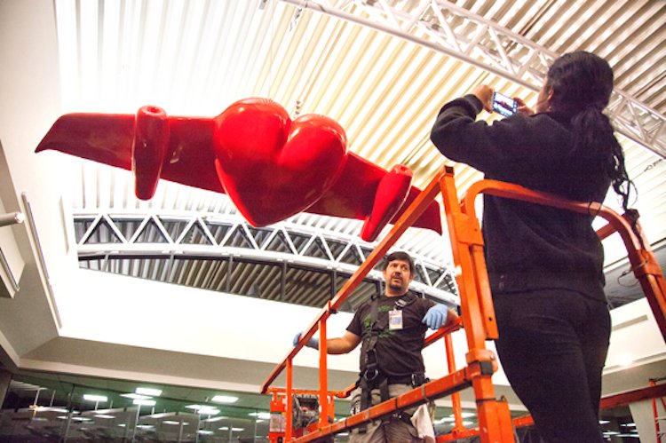 FARBERCUBANART's tweet photo. ESTERIO SEGURA's "Goodbye My Love Tampa, Seven Days a Week" was installed this fall at the city's airport. https://t.co/BM2vpwWHas