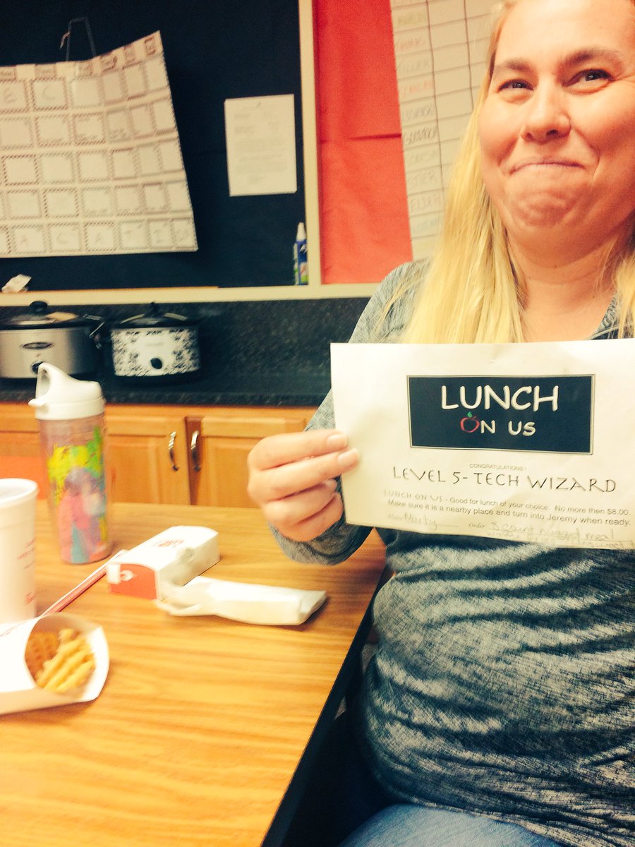 Jeremy_RMahoney's tweet photo. It’s a Tech Wizard lunch! Congrats for reaching level 5 in the TK Challenge! Well deserved. Who is next? #tkchallenge #professionaldevelopment #yummy https://t.co/ims4gt6kzb