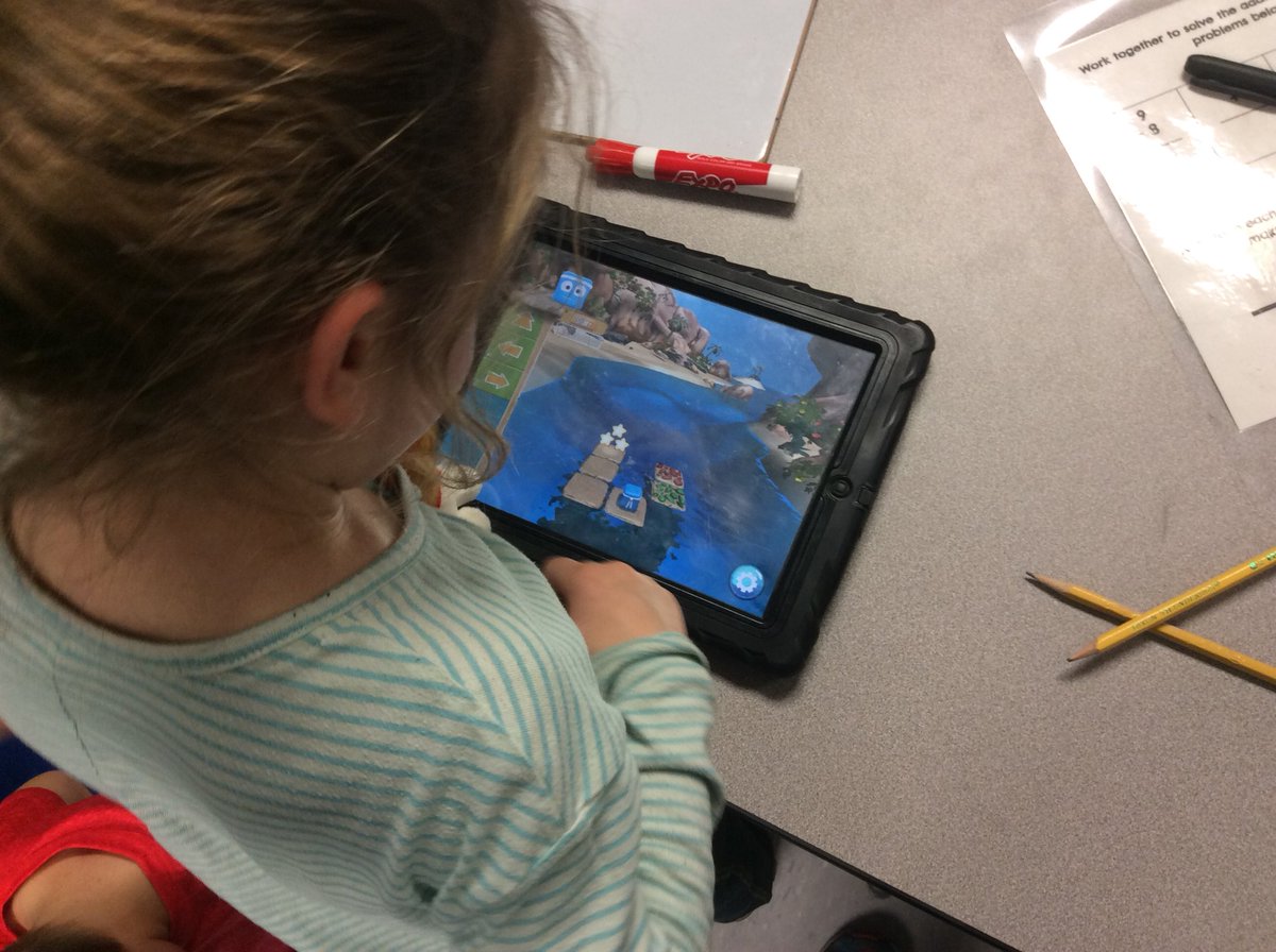 PondCoveTech's tweet photo. KInder Ss joining in the coding fun w/@boxislandgame  #kindercancode #HourOfCode2017 very excited for #CoderExpress especially being able to wear pajamas! @MarsdenKinder #PondCoveSchool https://t.co/FyE9pOzyZi