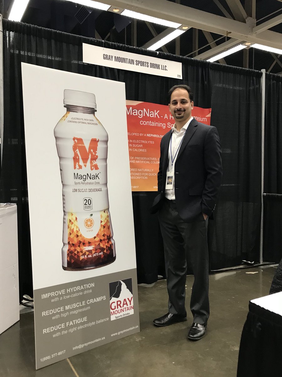 drinkmagnak's tweet photo. Thrilled to be here! #DrinkMagNaK #sportsdrink #electrolytes #hydration #marathon #runSRA #RunCIM #CIM35 #sacramento #magnesium https://t.co/SVE11MRlc4