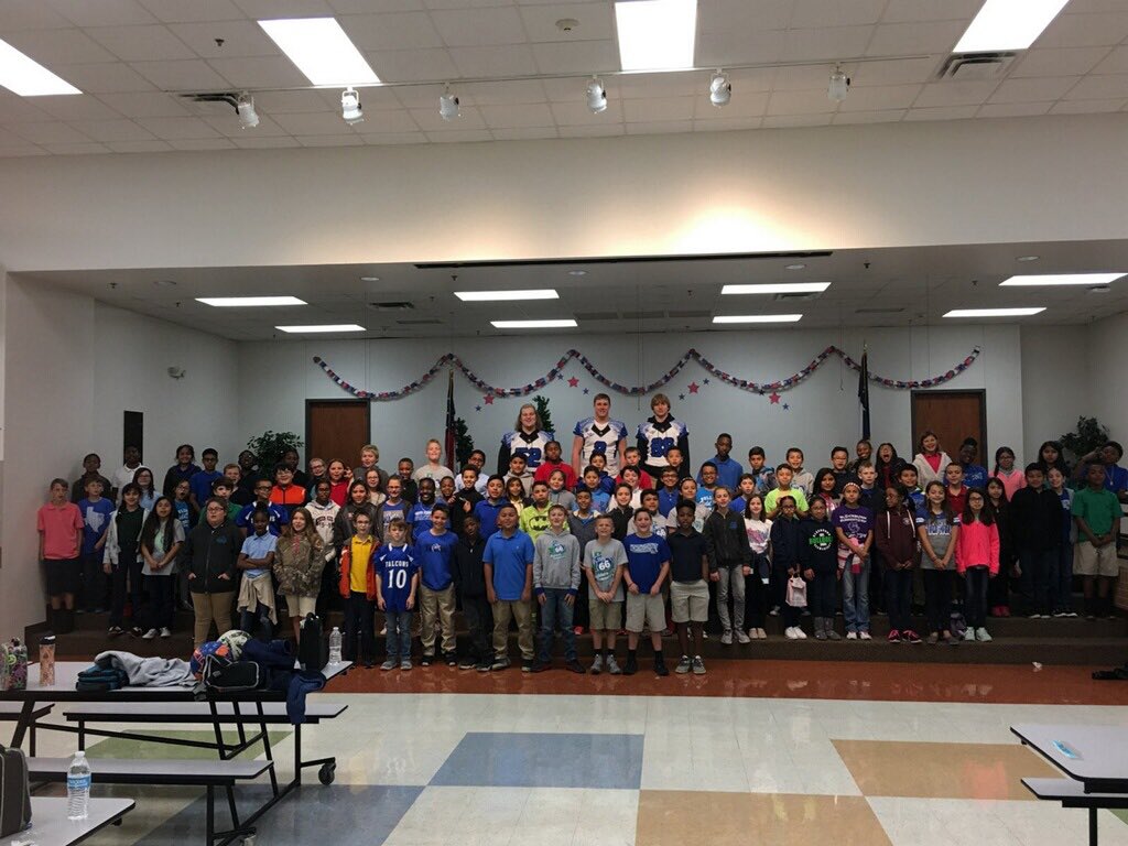 cathyannstein's tweet photo. Thank you @BlackburnElem for supporting @GoonVilletexas @truenorth #forneyconnects @courtleepeck https://t.co/1NDnRqyCrO