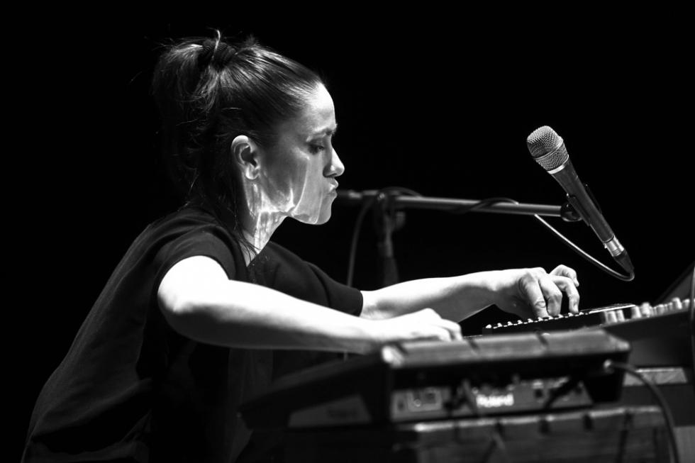 Podebradak's tweet photo. Koncert @LenkaDusilova - Sólo / 6. 12. 2017 / Městský společenský dům / Kolín
https://t.co/1mZW2zOagA
https://t.co/WrRNbjb7AX
https://t.co/5kOEBPmsa6 https://t.co/FhsDaVgRig