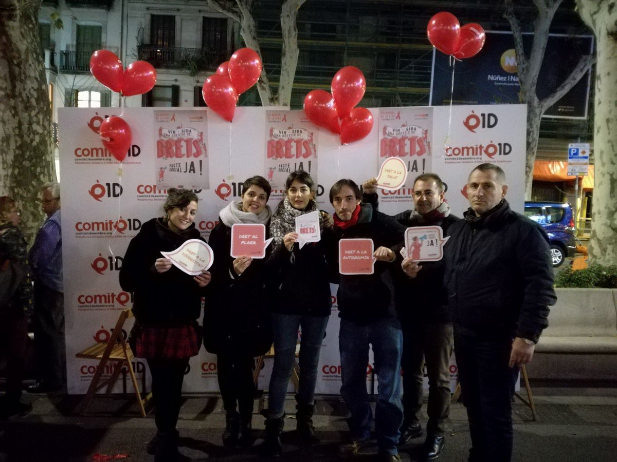 fambitprevencio's tweet photo. #Diamundialdelasida #VIHQDRETS #DMS2017 https://t.co/RNl0Yqw7oV