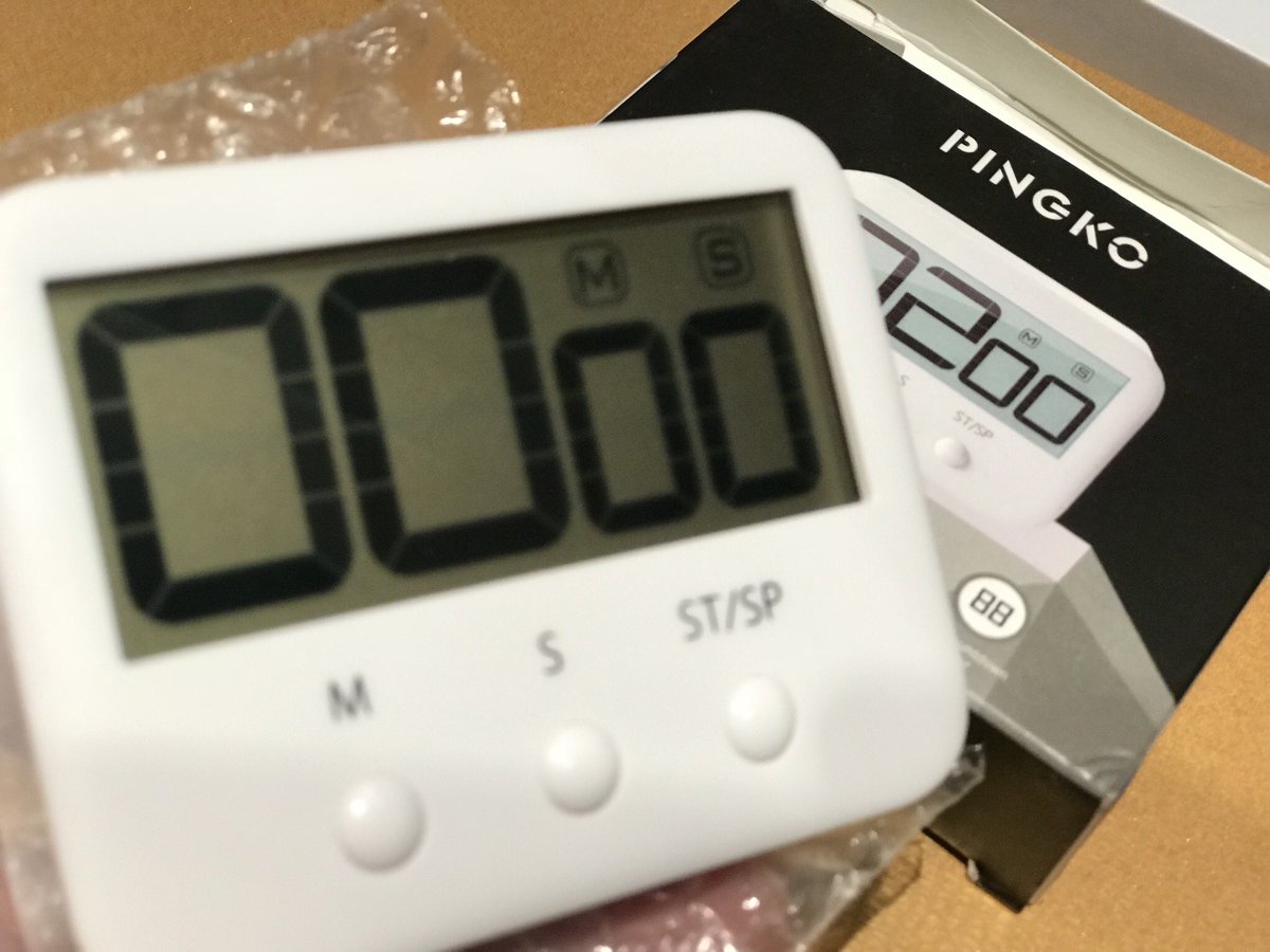 EalingSmallbiz's tweet photo. Getting our bits and bobs ready for tomorrow’s Ealing #SmallBizSatUK Speed Networking session. (More info in pinned tweet ☝🏽)

#followthehorn #newtimer #networking #Ealing @Openealing https://t.co/45SxZYIbPM