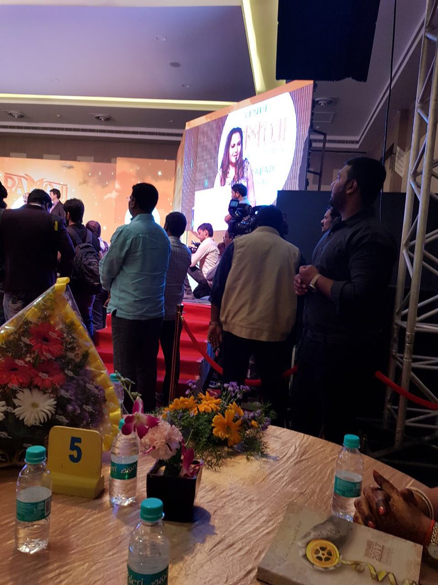 danagroups's tweet photo. #ifm @danagroups chairman at #pravasiratna
#aliiff
#indywoodfilmcarnival https://t.co/qk3YShQn7c