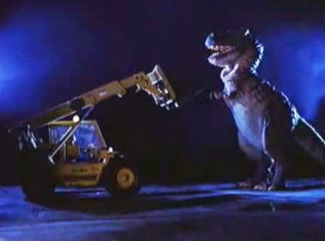ManiacManor's tweet photo. Carnosaur (1993):
Released two months before Jurassic Park, Carnosaur tells a tale of a scientist that revives dinosaurs in a nature park.

Wait what.
Nevermind it has death lasers, all is forgiven.

#horror #badmovies https://t.co/cB8vO0AOzI