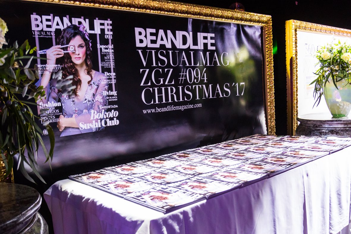 AuraRestaurante's tweet photo. Fue un placer que se diera a conocer la Revista Beandlife núm 94 y 360>G, en nuestra sala @Supernova_club .
Gracias a todo el equipo de @beandlifemag por confiar en nosotros y a todos los que participaron de alguna forma en este fantástico evento.
#beandlifemag #360guide https://t.co/NqedOB9ne4