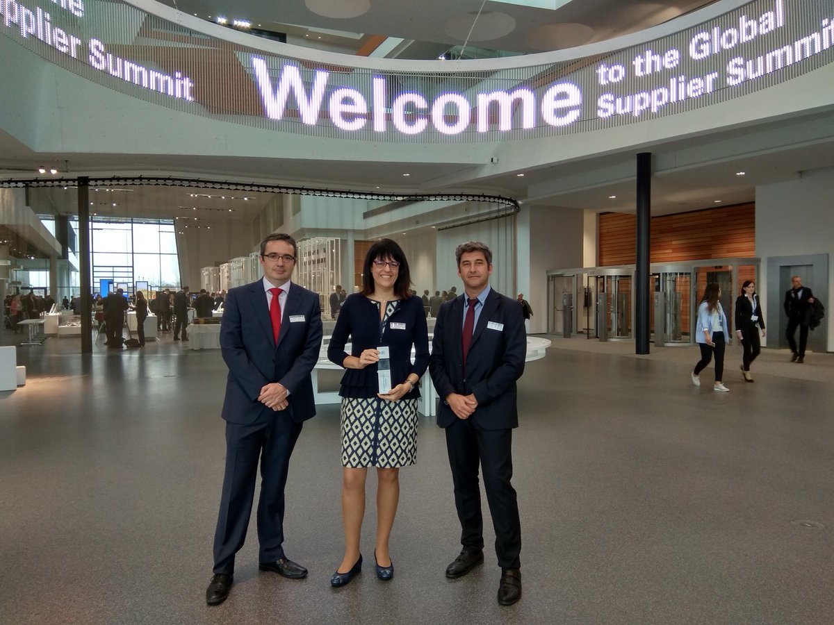 2017 ZF Global Supplier Summit

@ITAINNOVA <a href="/GobAragon/">Gobierno de Aragón</a> hemos recibido el Premio a la #Innovación de <a href="/ZF_Group/">ZF Group</a> 

#Smart #Mechanical #Systems
#Innovation

Es un premio a 25 años de estrecha colaboración 

#JavierOrus
<a href="/Leticiaggrijota/">Leticia GG</a> 
<a href="/Pilar_Alegria/">Pilar Alegría</a> 

automotiveworld.com/news-releases/…