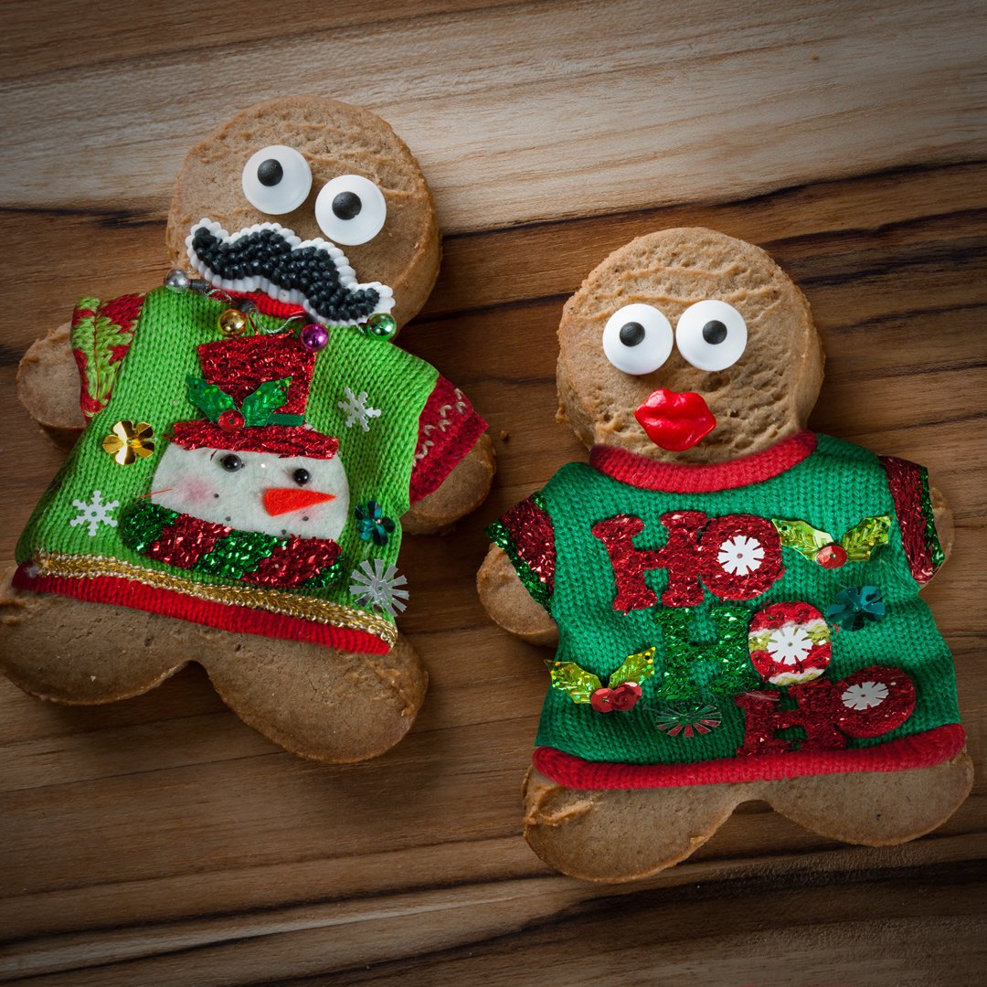123Print's tweet photo. 'Tis the Season! It's time for our Ugly Christmas Sweater Contest! 🎄 Check it out on our Instagram - you could be our next winner! https://t.co/71r3vRqZQf https://t.co/28uPO0rXLU