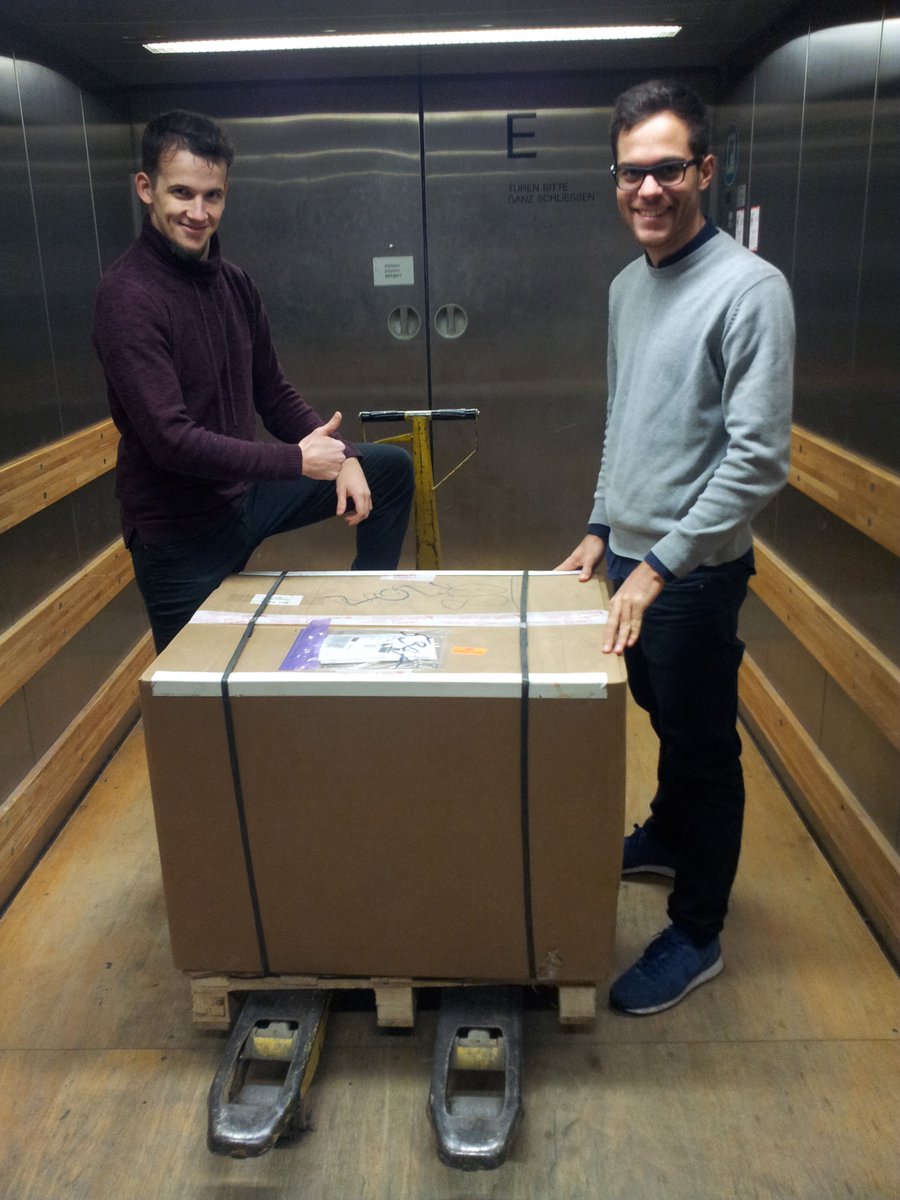 ETHMotoRacing's tweet photo. Today the parcel with our engine and tires from #MotoStudent arrived! :D https://t.co/gg7w8m3yDa