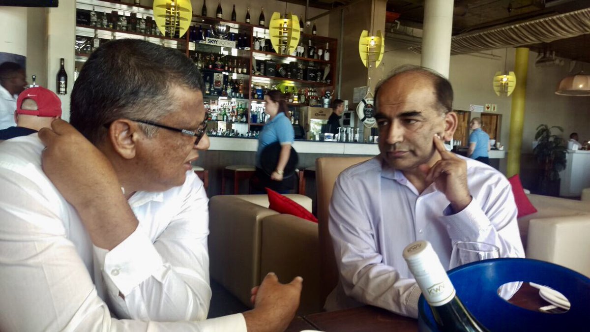 teachingconnect's tweet photo. Wonderful engagement with Prasad Ram, Founder and CEO of Gooru and @botrivier @Joebesford. "Locate the learner first then navigate the learning" @chiromantis @DeniseWesso @JohnGoliath7 @lennycloete https://t.co/khr0kKXLyd