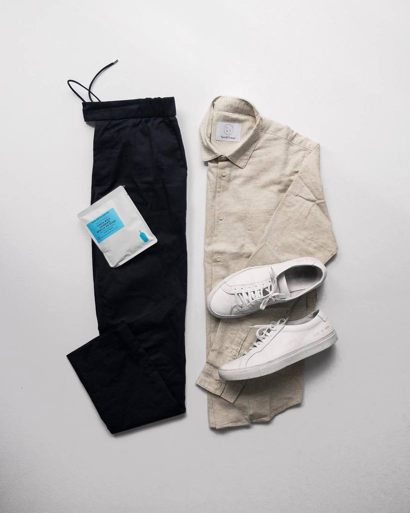 Shaunyness's tweet photo. #FriLay πΈ
β
Shirt @formandthread
Trousers @lestrangeldn
Shoes @commonprojects
Coffee @bluebottle
β
#outfitplace #modernnotoriety #ootdmen #minimalmovement #bestfitsdaily #outfitkillers#commonprojects #styleoftheday #snobshots #igstyle #acnestudios #o⦠https://t.co/xm1v2aY3DJ https://t.co/Bnj0UQMQJy