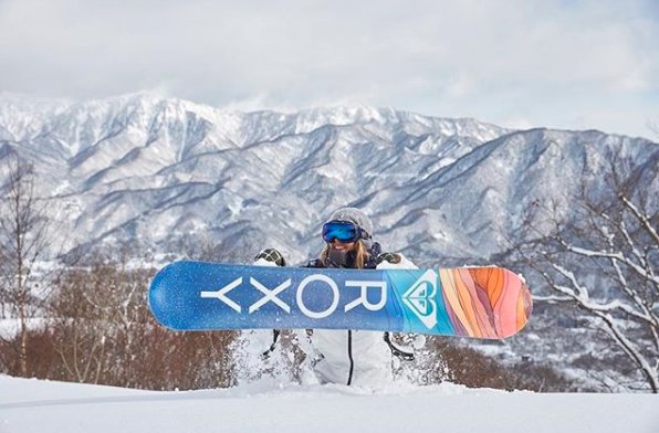comprarropaonli's tweet photo. ¿Te animas con el snow esta temporada o prefieres esquí? La #tienda #online de Roxy tiene de 'tó' 😁👉https://t.co/Ozp46Azck9 | https://t.co/FbRp5ZwCZ7 https://t.co/fVcjRniPHR