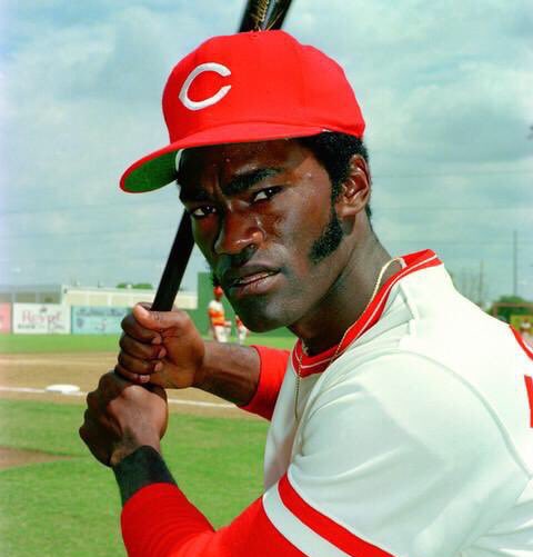 Happy 69th birthday to 1977 NL MVP George Foster, whose sideburns alone were worth 3 WAR. 