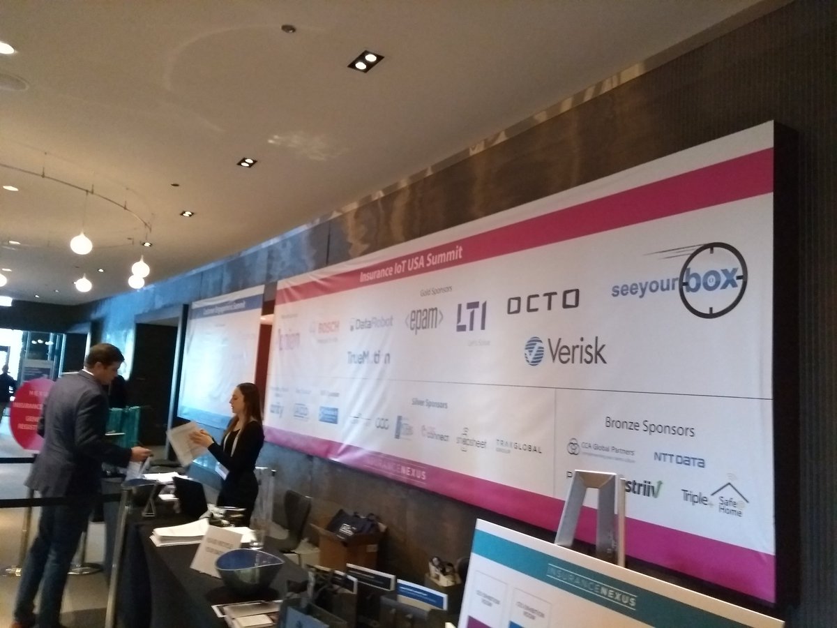 fcT0's tweet photo. Day 2 @InsuranceNexus #insiot with @seeyourbox discover #IoT #IIoT applications for insurance https://t.co/GK8iAZLCsr