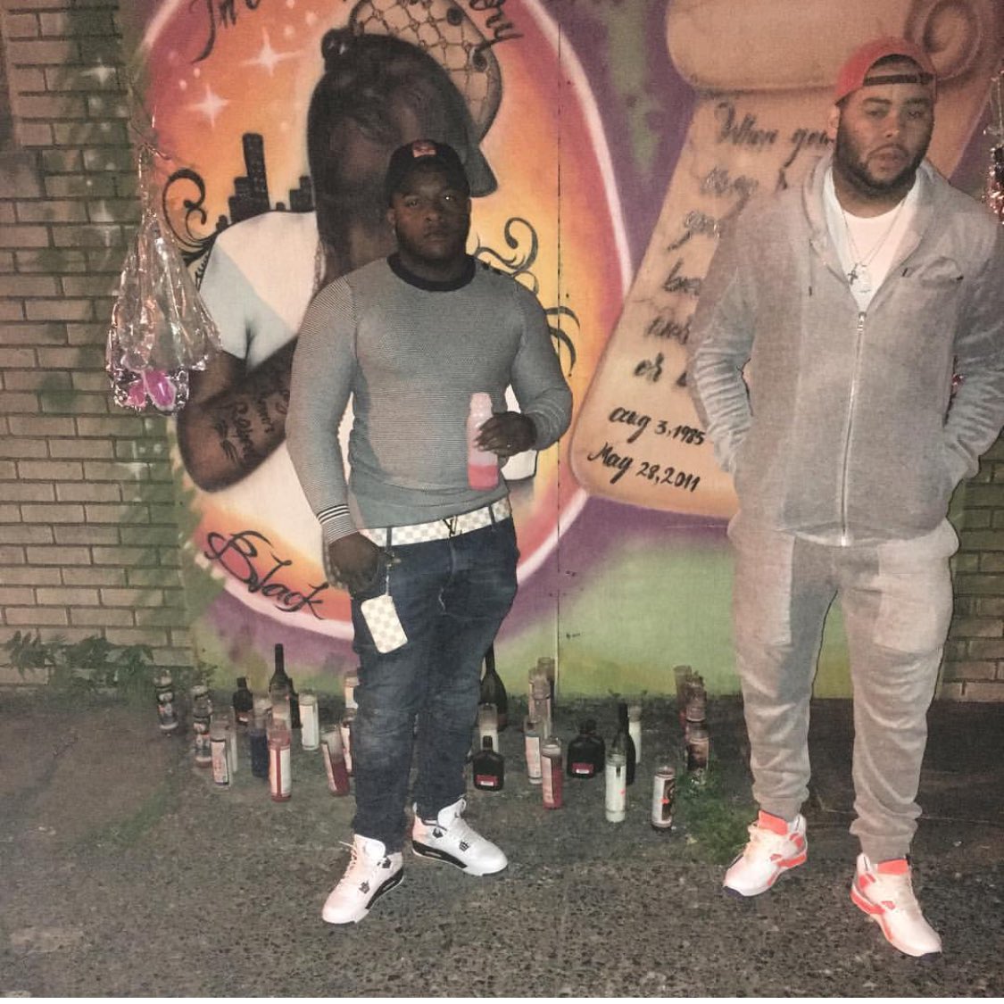 4Hunchos's tweet photo. It’s gettin spooky out here all the nino browns done turned pookie out here🙌🏾 #freespook https://t.co/UruUpTxoRr
