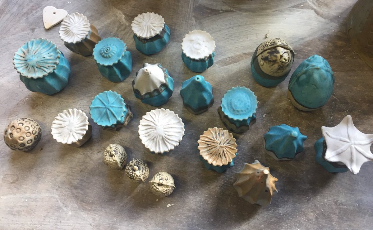 Nicola Wiktorski on Twitter "My handmade poppy seed heads are all